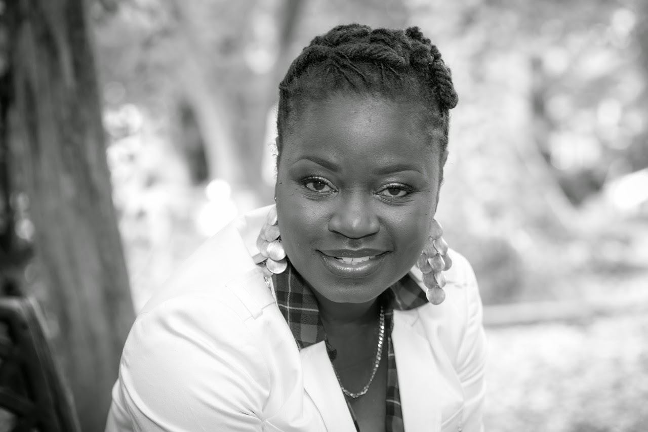 Headshot of Heard teaching artist Dinahsta “Miss Kiane” Thomas.